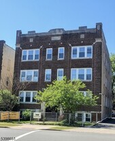 348 Central Ave in Orange, NJ - Building Photo