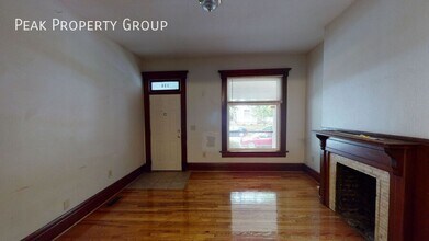 180 W 8th Ave in Columbus, OH - Building Photo - Building Photo