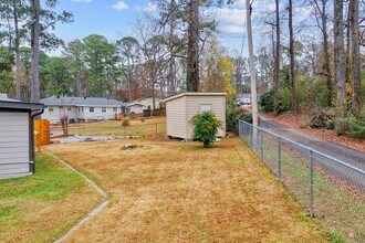 969 Oak Grove Rd in Birmingham, AL - Building Photo - Building Photo