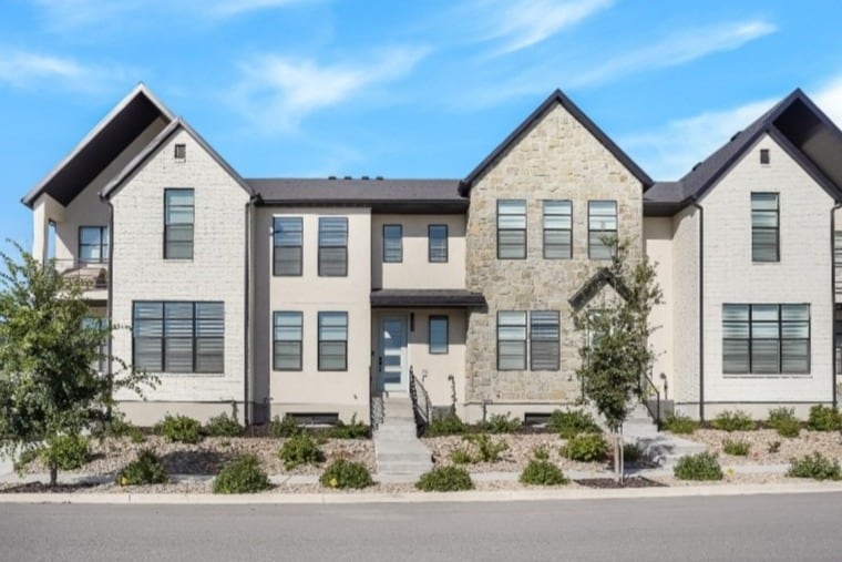 Holbrook Towns in Lehi, UT - Foto de edificio