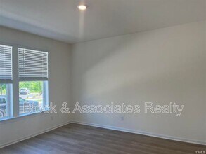 7011 Gentle Pine Pl in Raleigh, NC - Building Photo - Building Photo