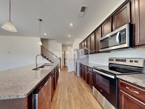 2132 Laurel Vlg Cir in Belmont, NC - Building Photo - Building Photo