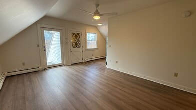 24-26 Hanson Street in Dover, NH - Building Photo - Interior Photo