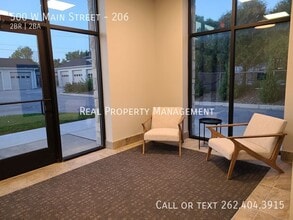 500 W Main St in Waterford, WI - Building Photo - Building Photo