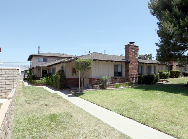 781-809 Glentana St in Covina, CA - Foto de edificio - Building Photo