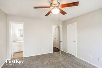 13914 Duncannon Dr photo'