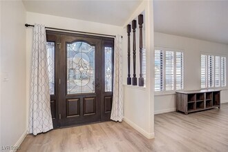 7378 Kayvani Ct in Las Vegas, NV - Building Photo - Building Photo