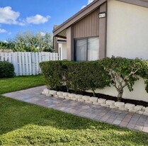 9616 Golf State Park Way in Boca Raton, FL - Building Photo