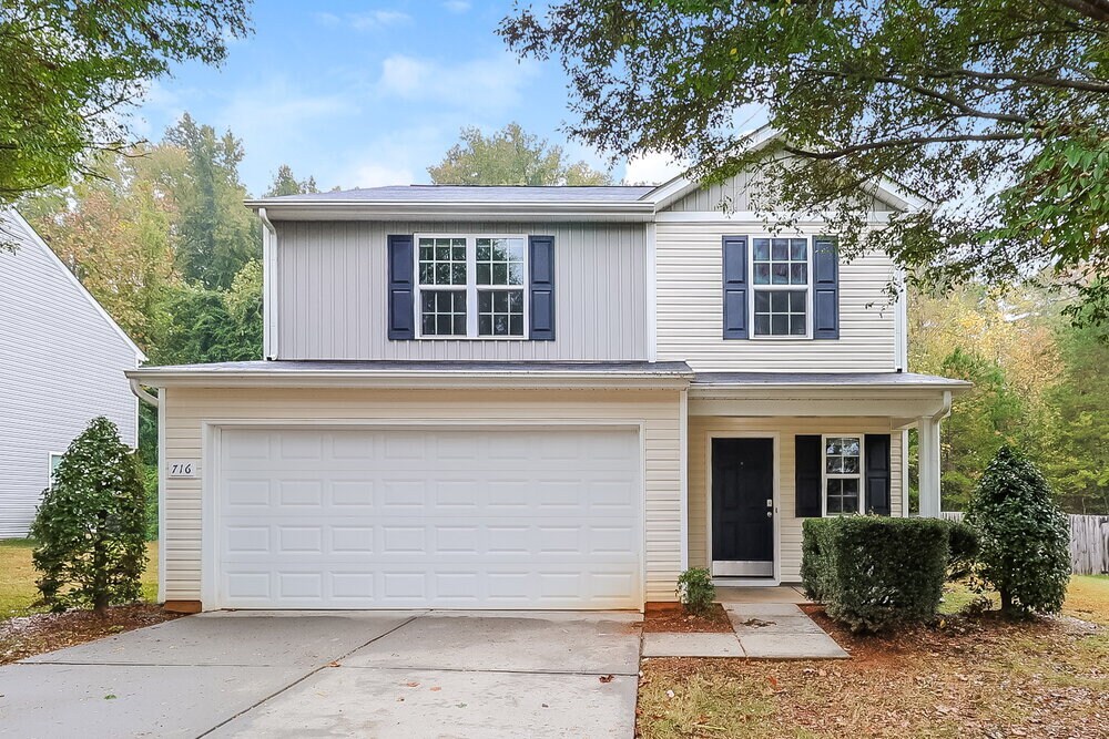 716 Ferrell Ave in Charlotte, NC - Building Photo