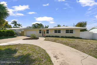 271 Brian Dr in Indialantic, FL - Building Photo - Building Photo