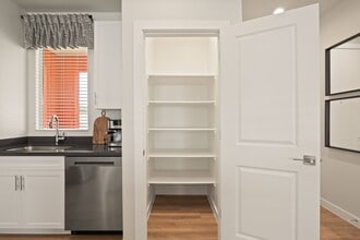 Moderne at Roosevelt in Tolleson, AZ - Foto de edificio - Building Photo