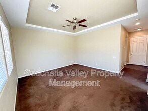 43341 Parkway Esplanade W in La Quinta, CA - Building Photo - Building Photo