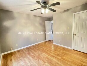 1835 Hammond St in Hermon, ME - Building Photo - Building Photo