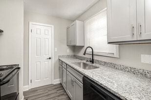 Nu Salisbury South in Salisbury, NC - Building Photo