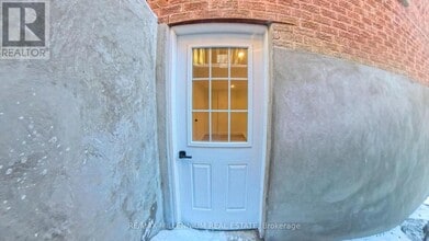 14 Sallis Dr in Ajax, ON - Building Photo - Building Photo