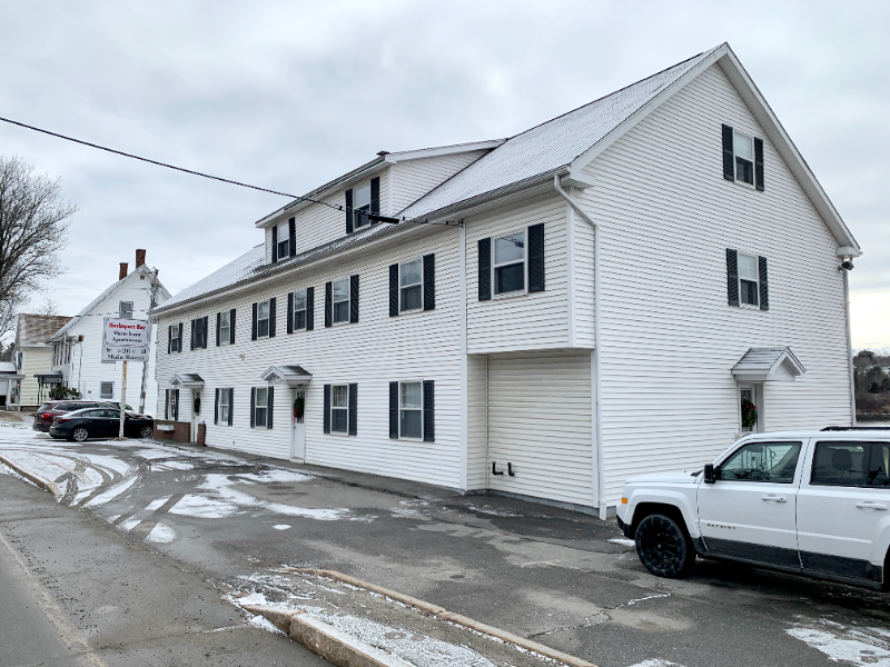 26 Main St in Bucksport, ME - Building Photo