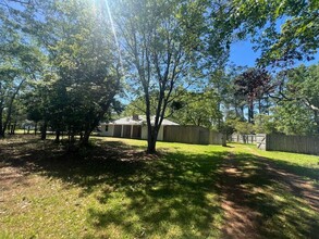 207 Whispering Pines Ct in Hampstead, NC - Building Photo - Building Photo