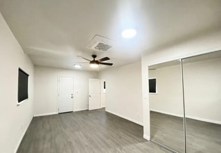 224 W 8th Ave in Escondido, CA - Building Photo - Building Photo