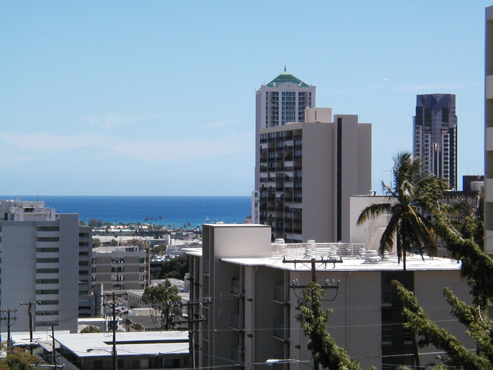 901 Prospect St in Honolulu, HI - Building Photo