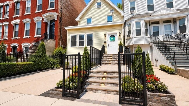 property at 68 Brinkerhoff St