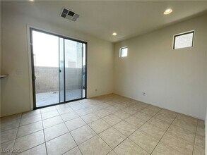 1838 Versante Ave in Las Vegas, NV - Building Photo - Building Photo