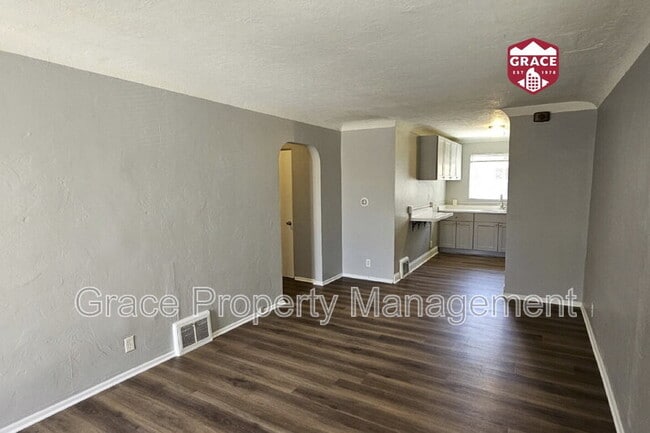 property at 1948 Oswego St