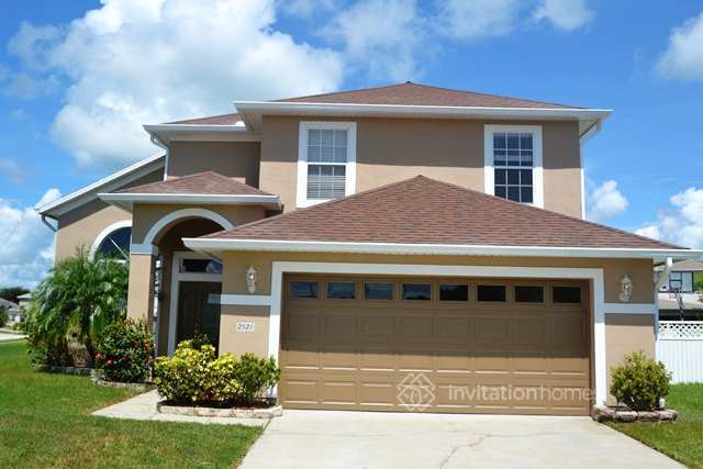 2521 Volta Cir in Kissimmee, FL - Foto de edificio