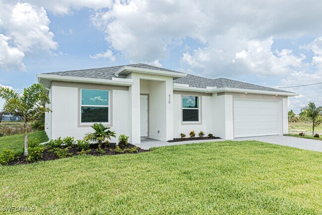 420 NW 18th Pl in Cape Coral, FL - Building Photo - Building Photo