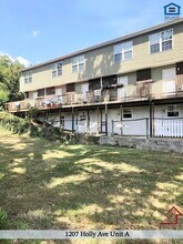 1207 Holly Ave in South Pittsburg, TN - Building Photo - Building Photo