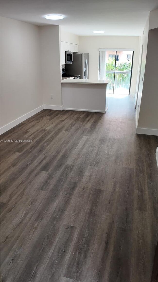 property at 5400 W 21st Ct