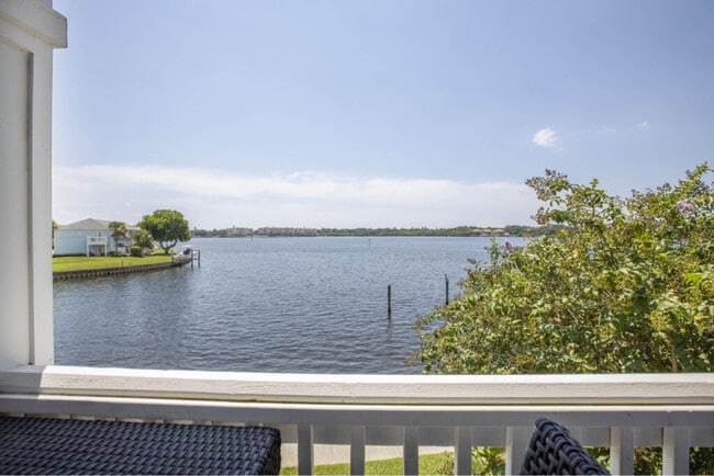 property at 4805 Cobia Dr SE