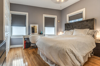 14 Emerson St, Unit 1 in Boston, MA - Building Photo - Building Photo