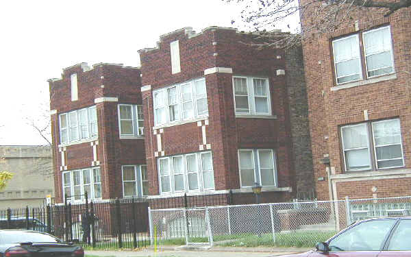 8056-8058 S Bishop St in Chicago, IL - Building Photo - Building Photo