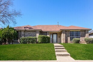 1509 Finley St in Cedar Hill, TX - Building Photo