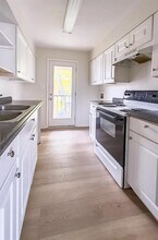 200 Uhland Rd in San Marcos, TX - Building Photo - Building Photo