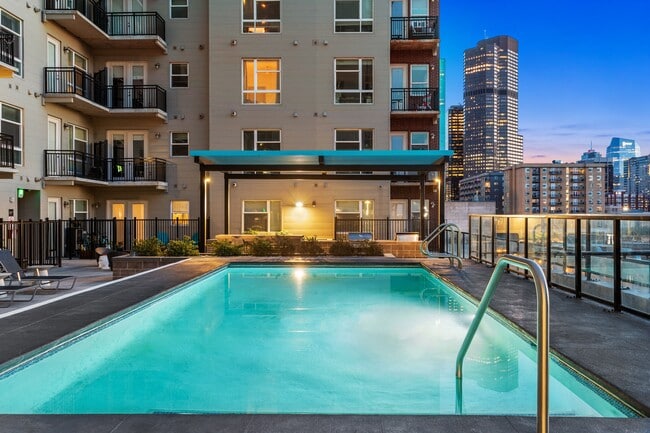 Arapahoe Square Apartments