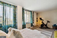 604-36 S Washington Square photo'