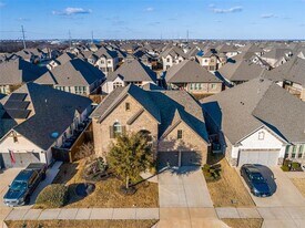 312 Texas Red Ln in Little Elm, TX - Building Photo