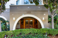 The Montecito Condominiums in Walnut Creek, CA - Building Photo - Building Photo