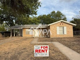 6514 Mossledge Dr in San Antonio, TX - Building Photo