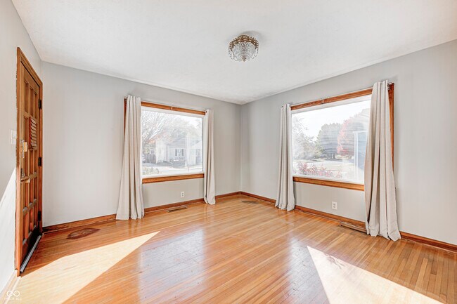 1744 N Norfolk St in Indianapolis, IN - Building Photo - Building Photo