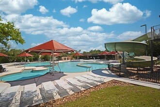 10820 Split Stone Way in Austin, TX - Building Photo - Building Photo