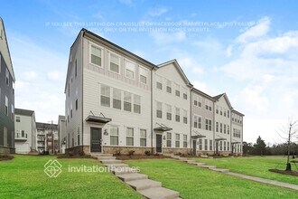 5026 Ragsdale Dr in Charlotte, NC - Building Photo - Building Photo