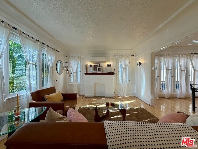 property at 837 5th St