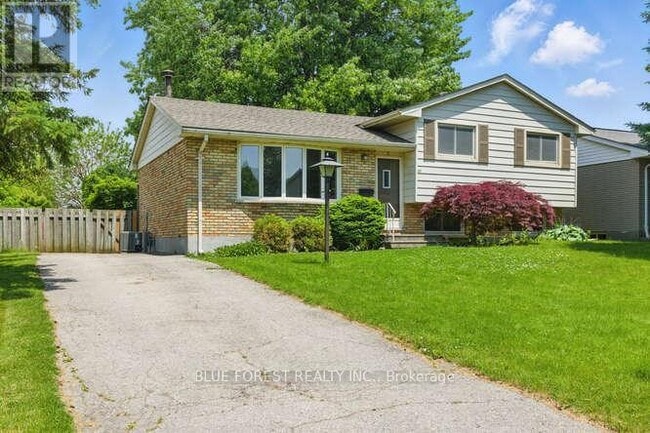 property at 57 Vanbuskirk Dr