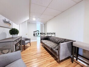 140 Commonwealth Ave in Boston, MA - Building Photo - Building Photo