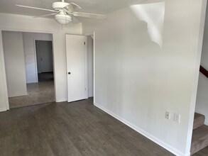 214 Gloria St, Unit B in Thibodaux, LA - Foto de edificio - Building Photo