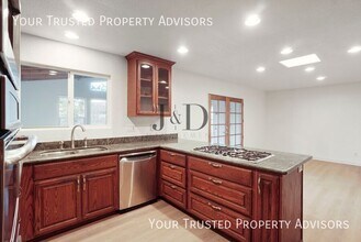 151 Bonita Pl in El Cajon, CA - Building Photo - Building Photo