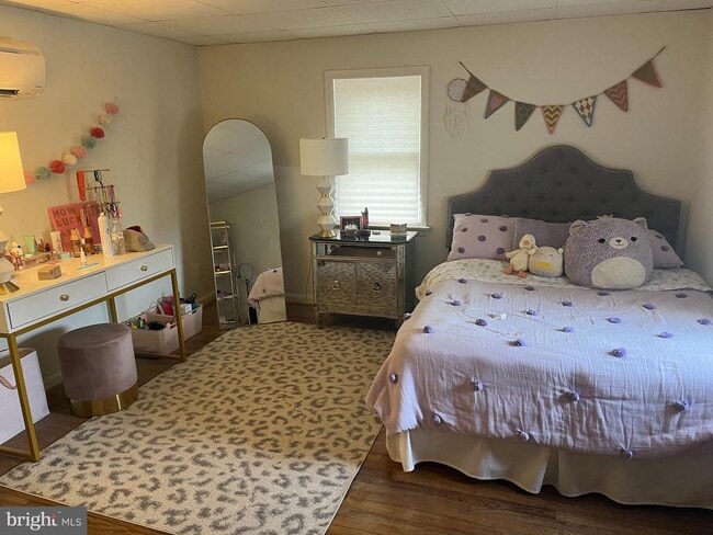 38 S Main St in Harrison Township, NJ - Foto de edificio - Building Photo