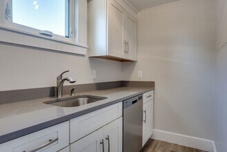 31 High St in Beverly, MA - Building Photo - Building Photo